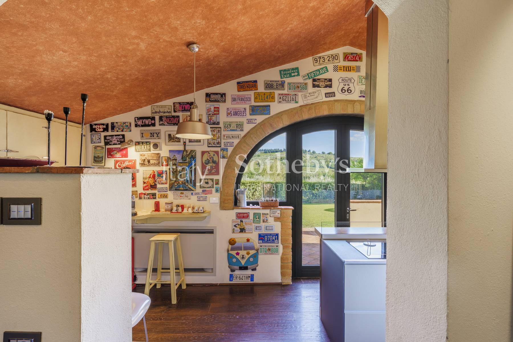  Tuscan Farmhouse with Swimming Pool and 3 Hectares of Olive Grove - 物件實景