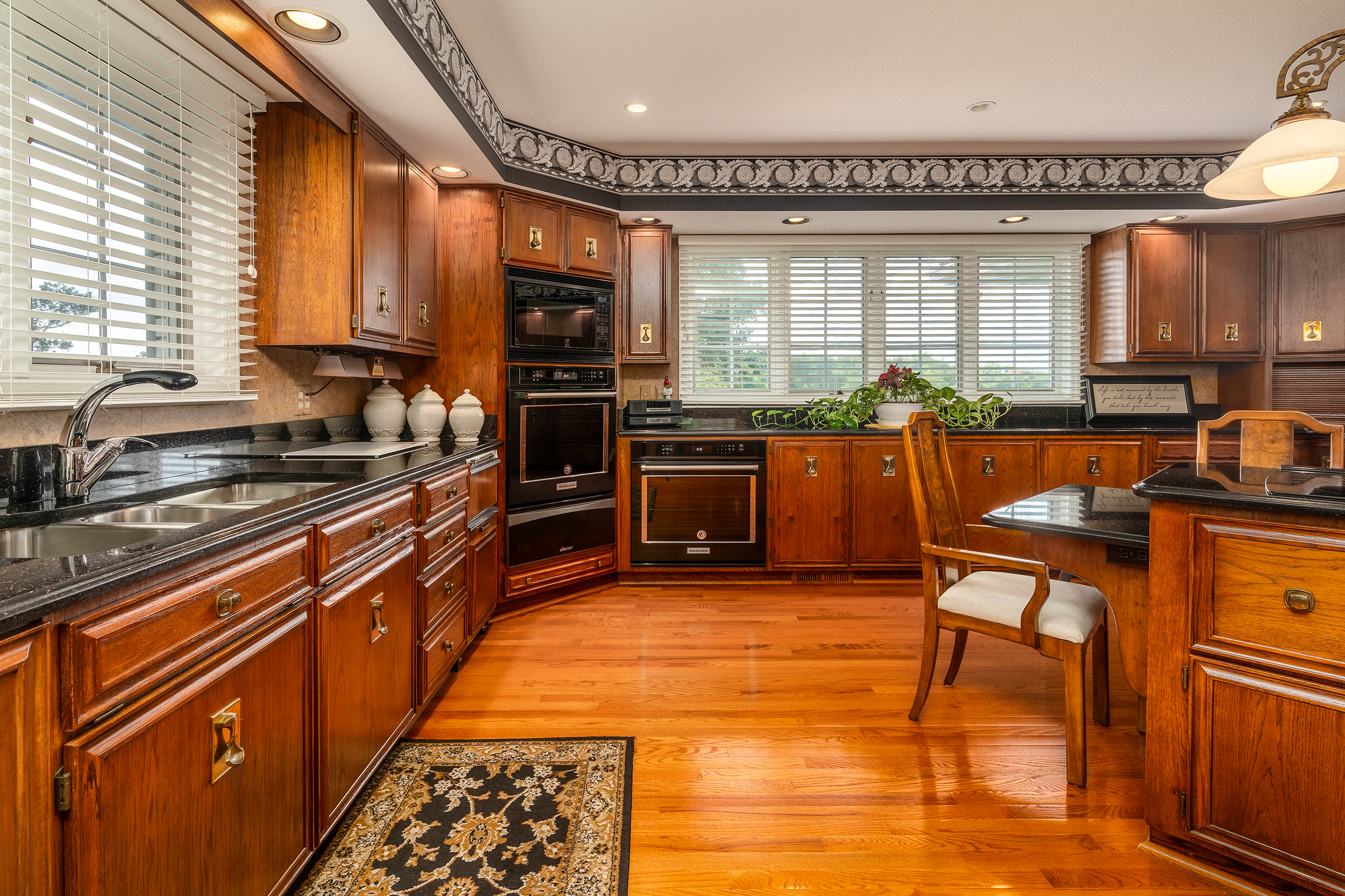 Marion, Illinois, 62959, United States, 7 Bedrooms Bedrooms, ,7 BathroomsBathrooms,Residential,For Sale,1979062