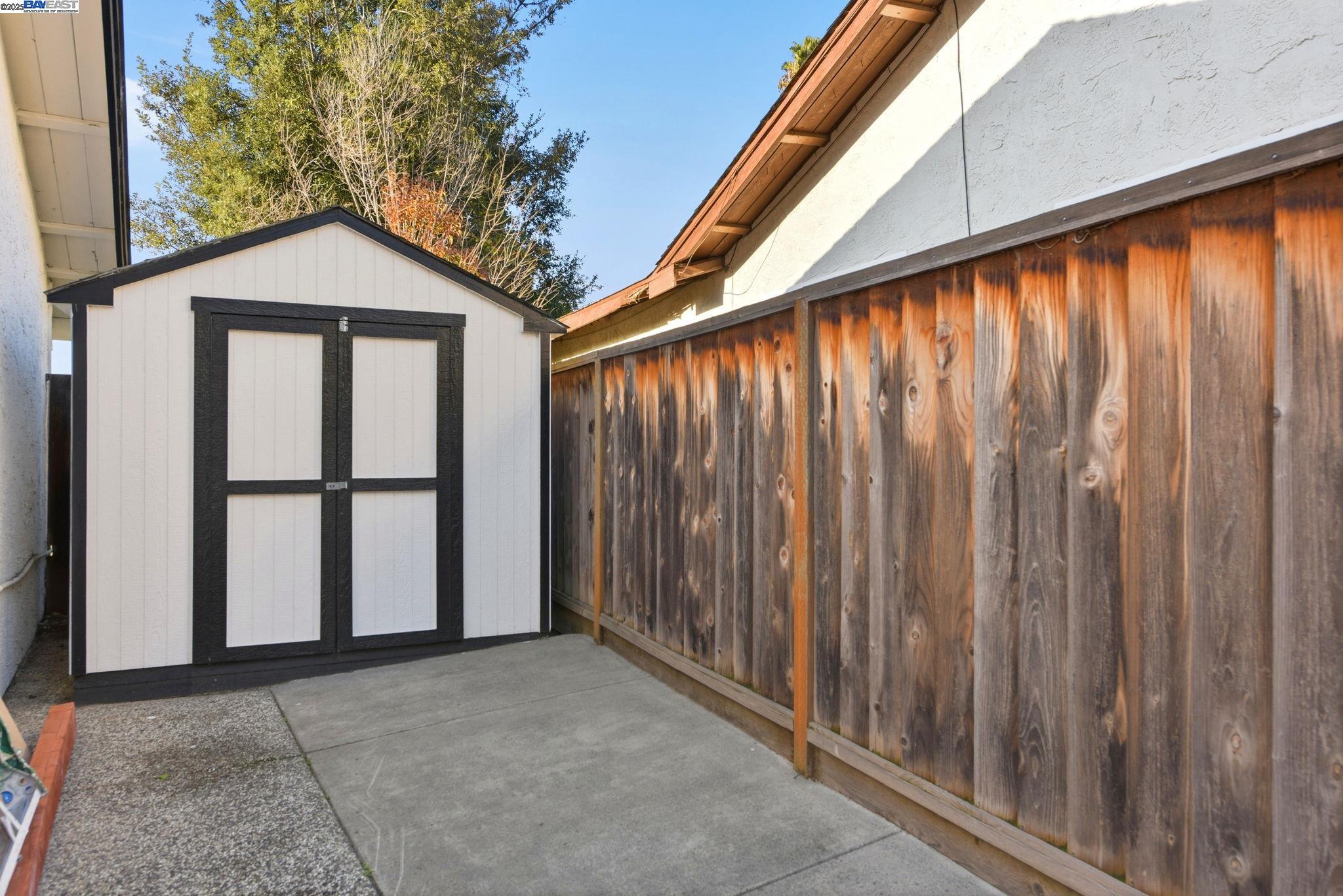 Union City, California, 94587, United States, 3 Bedrooms Bedrooms, ,2 BathroomsBathrooms,Residential,For Sale,2002986