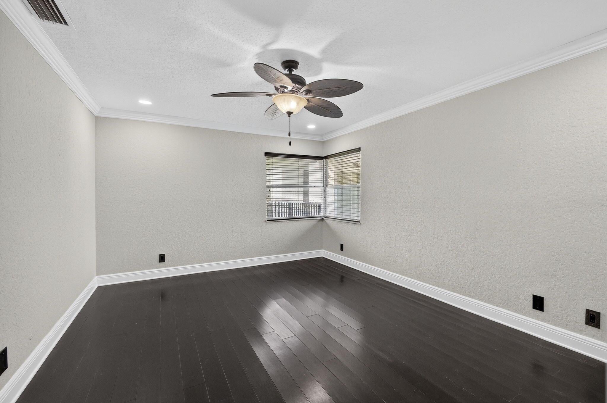 Wellington, Florida, 33414, United States, 5 Bedrooms Bedrooms, ,4 BathroomsBathrooms,Residential,For Sale,1978857