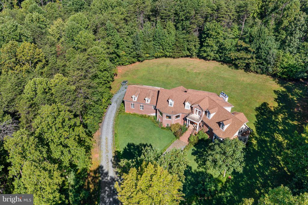 895 Stefaniga Road, Stafford, Virginia, 22556, United States, 4 Bedrooms Bedrooms, ,5 BathroomsBathrooms,Residential,For Sale,895 Stefaniga Road,1641488