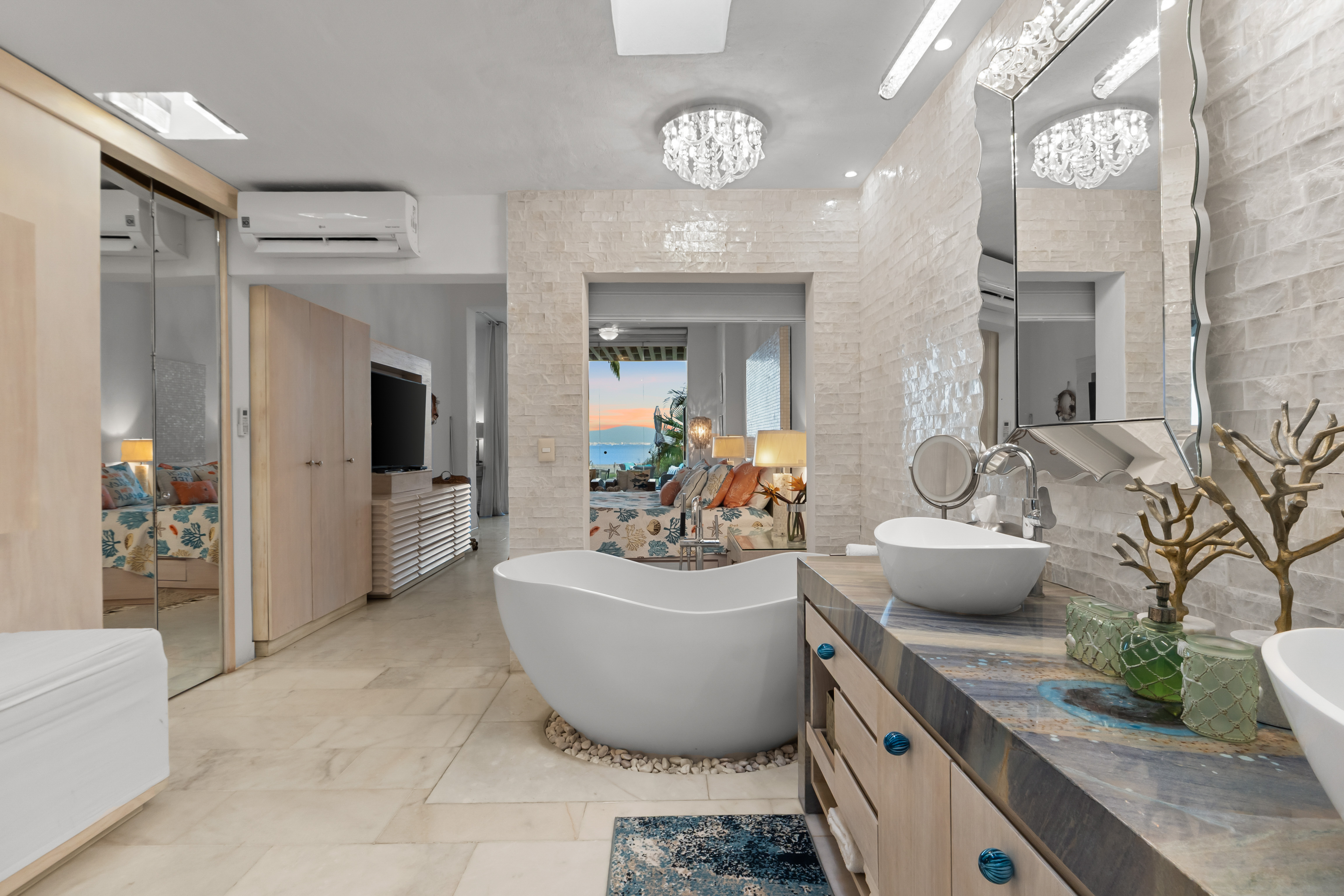  Casa La Puntilla  Oceanfront Residence in La Cruz de Huanacaxtle - 物件實景