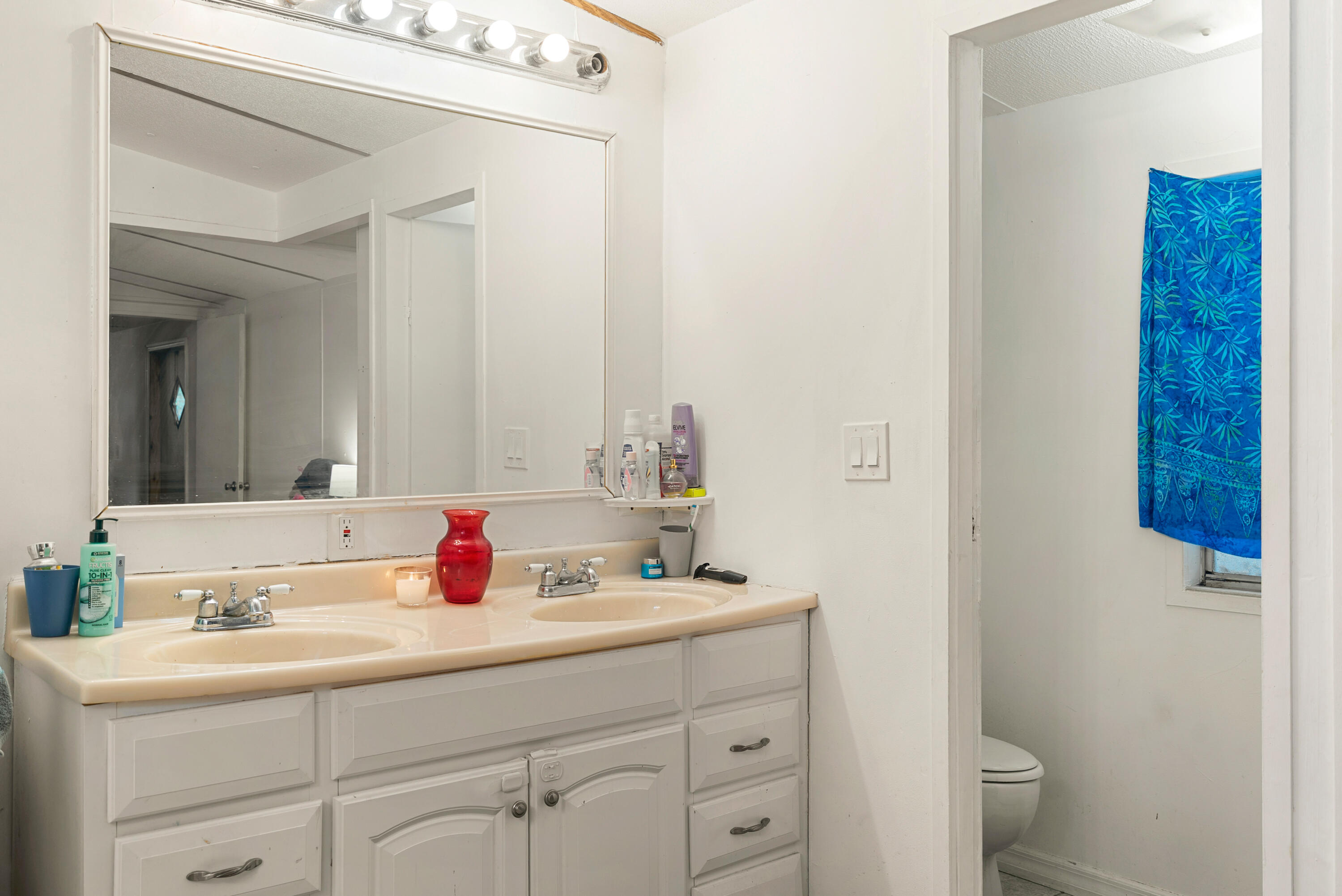 KEY LARGO, Florida, 33037, United States, 2 Bedrooms Bedrooms, ,2 BathroomsBathrooms,Residential,For Sale,1759382