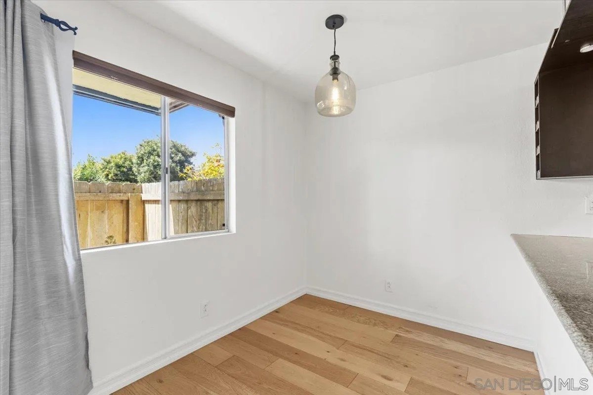 Solana Beach, California, 92075, United States, 2 Bedrooms Bedrooms, ,1 BathroomBathrooms,Residential,For Sale,1911120
