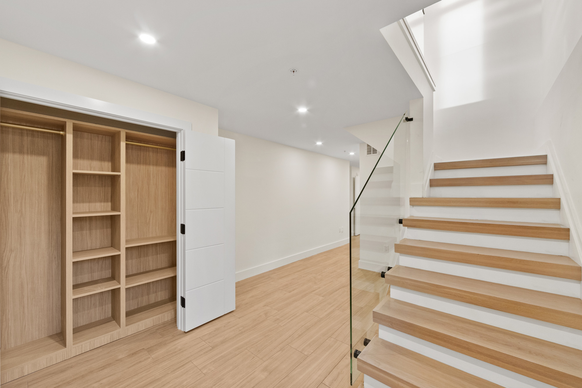  61 Edgewater Road, Cliffside Park, NJ, 07010 - 物件實景