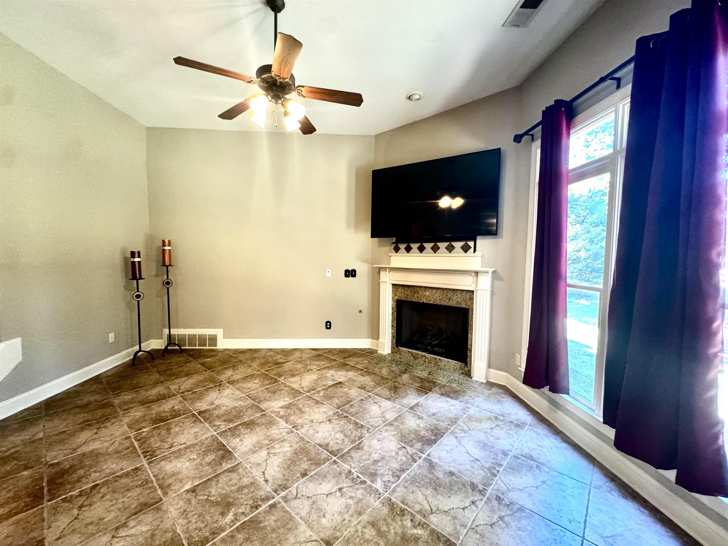 Eads, Tennessee, 38028, United States, 4 Bedrooms Bedrooms, ,4 BathroomsBathrooms,Residential,For Sale,1984184