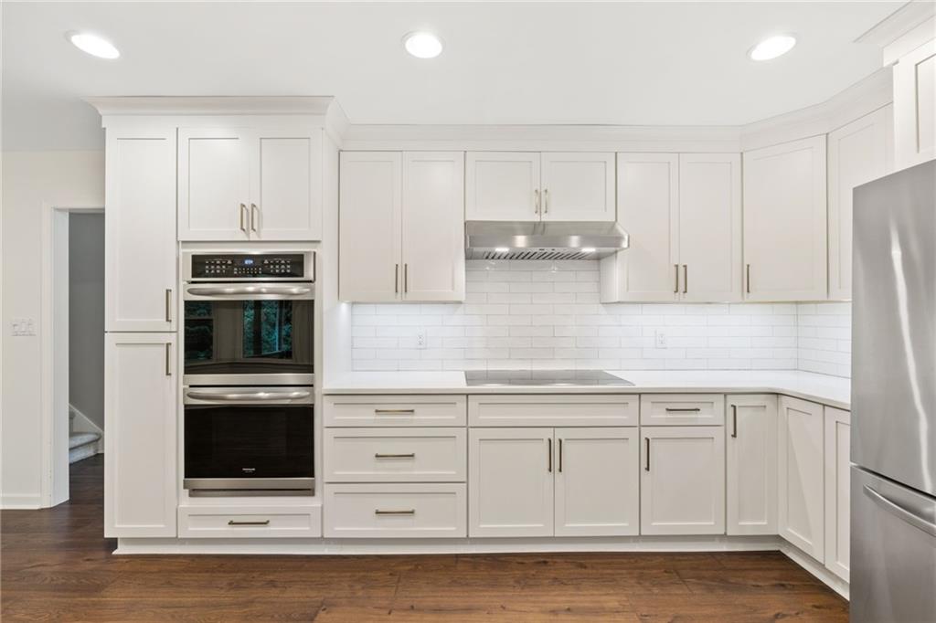 Marietta, Georgia, 30068, United States, 4 Bedrooms Bedrooms, ,3 BathroomsBathrooms,Residential,For Sale,1910921