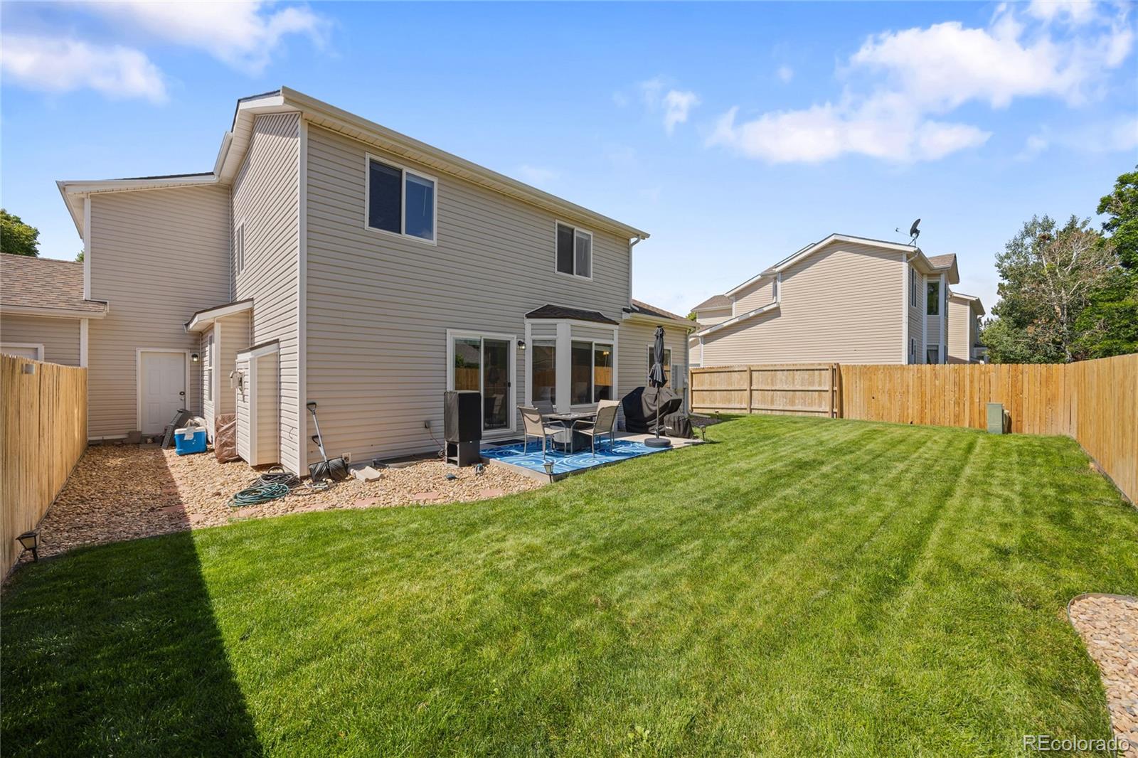 Aurora, Colorado, 80014, United States, 4 Bedrooms Bedrooms, ,2 BathroomsBathrooms,Residential,For Sale,1988194