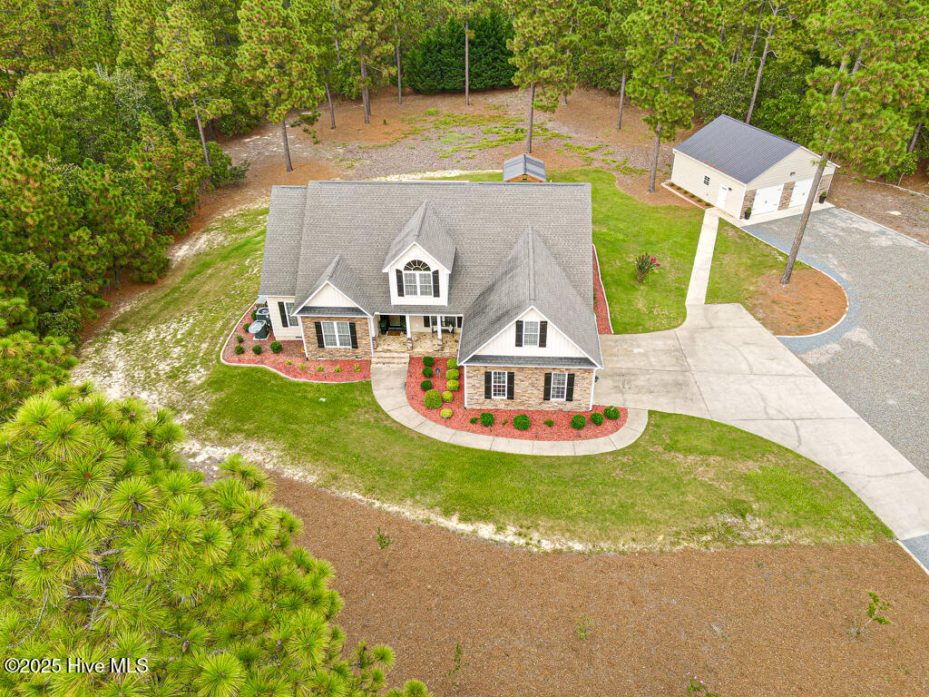 West End, North Carolina, 27376, United States, 4 Bedrooms Bedrooms, ,4 BathroomsBathrooms,Residential,For Sale,1877359