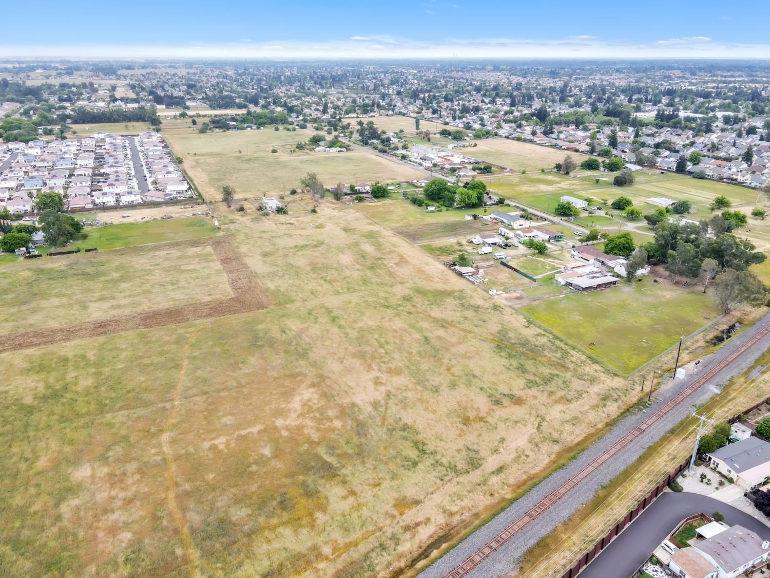Sacramento, California, 95828, United States, ,Land,For Sale,2040311