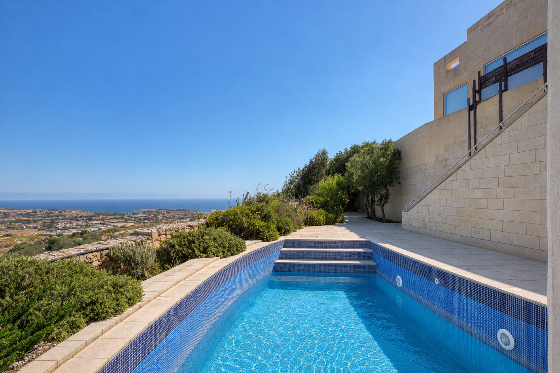  Unique Cliff Edge Property. - 物件實景