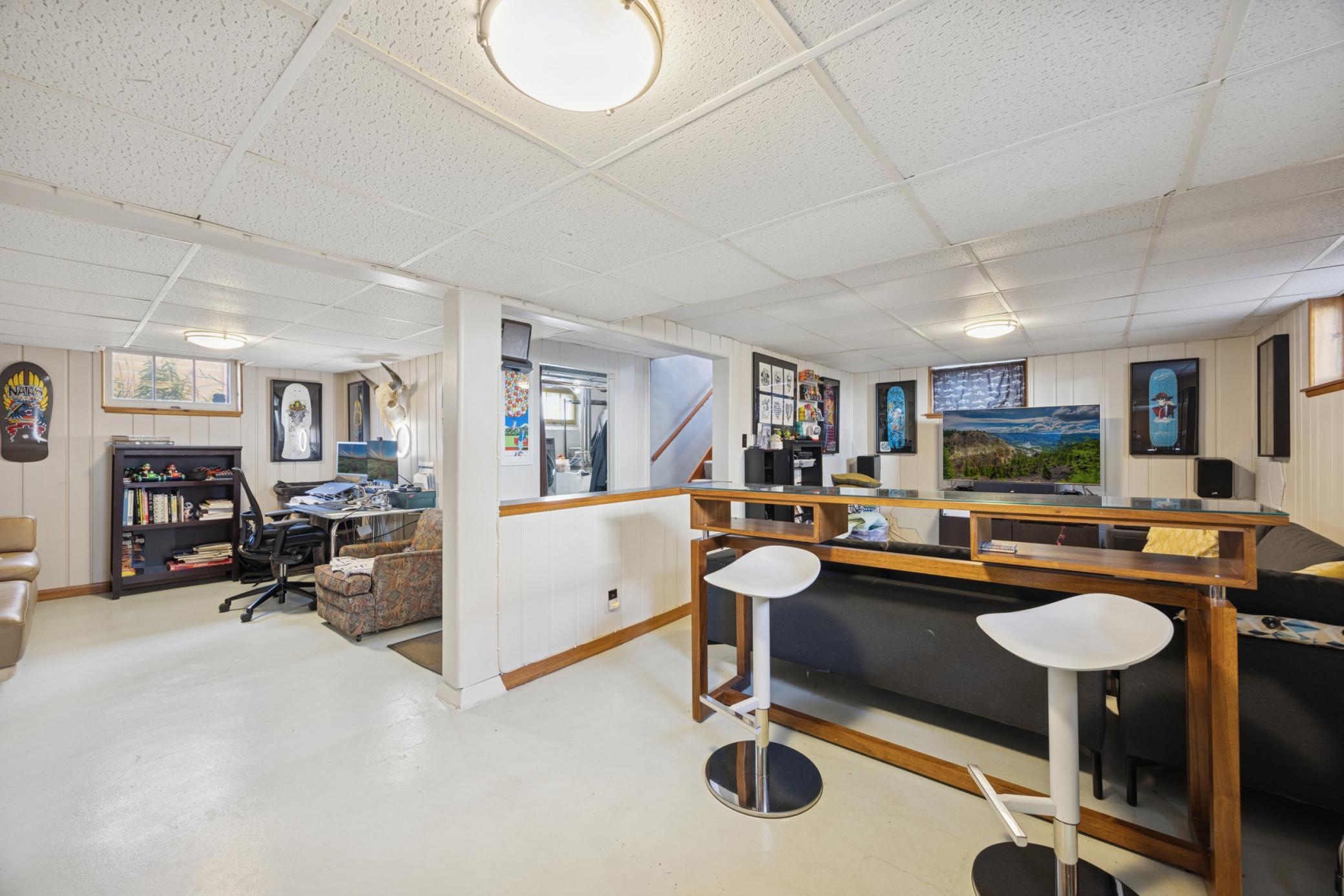 Minneapolis, Minnesota, 55418, United States, 3 Bedrooms Bedrooms, ,1 BathroomBathrooms,Residential,For Sale,1989084