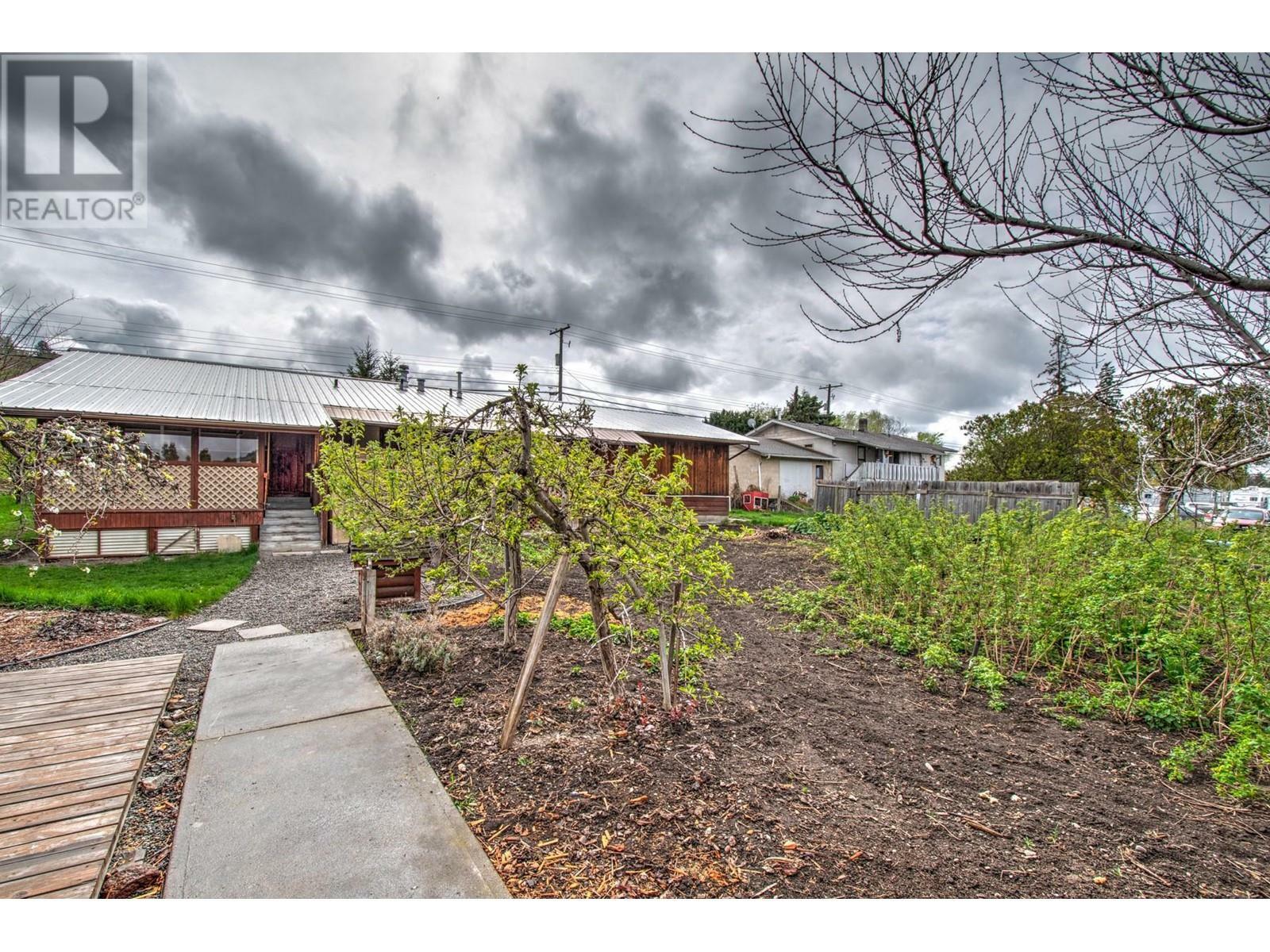 VERNON, British Columbia, V1B 3R3, CA, 3 Bedrooms Bedrooms, ,1 BathroomBathrooms,Residential,For Sale,1885937