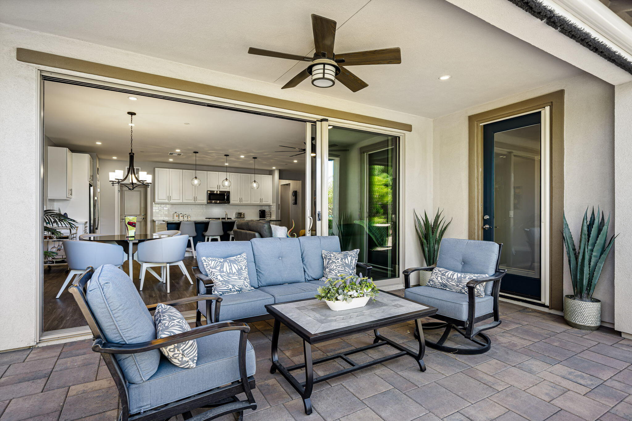 Indio, California, 92201, United States, 2 Bedrooms Bedrooms, ,2 BathroomsBathrooms,Residential,For Sale,1906875