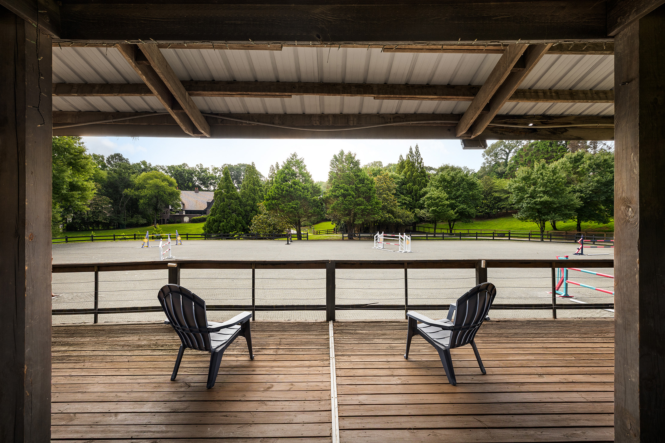  Rare Equestrian Facility with Prestigious Address - 物件實景