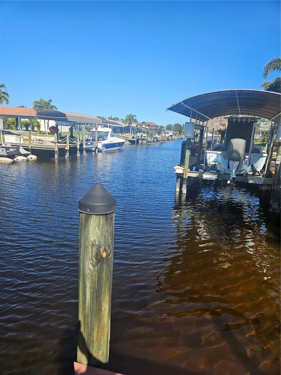 CAPE CORAL, Florida, 33914, United States, 4 Bedrooms Bedrooms, ,4 BathroomsBathrooms,Residential,For Sale,1981133