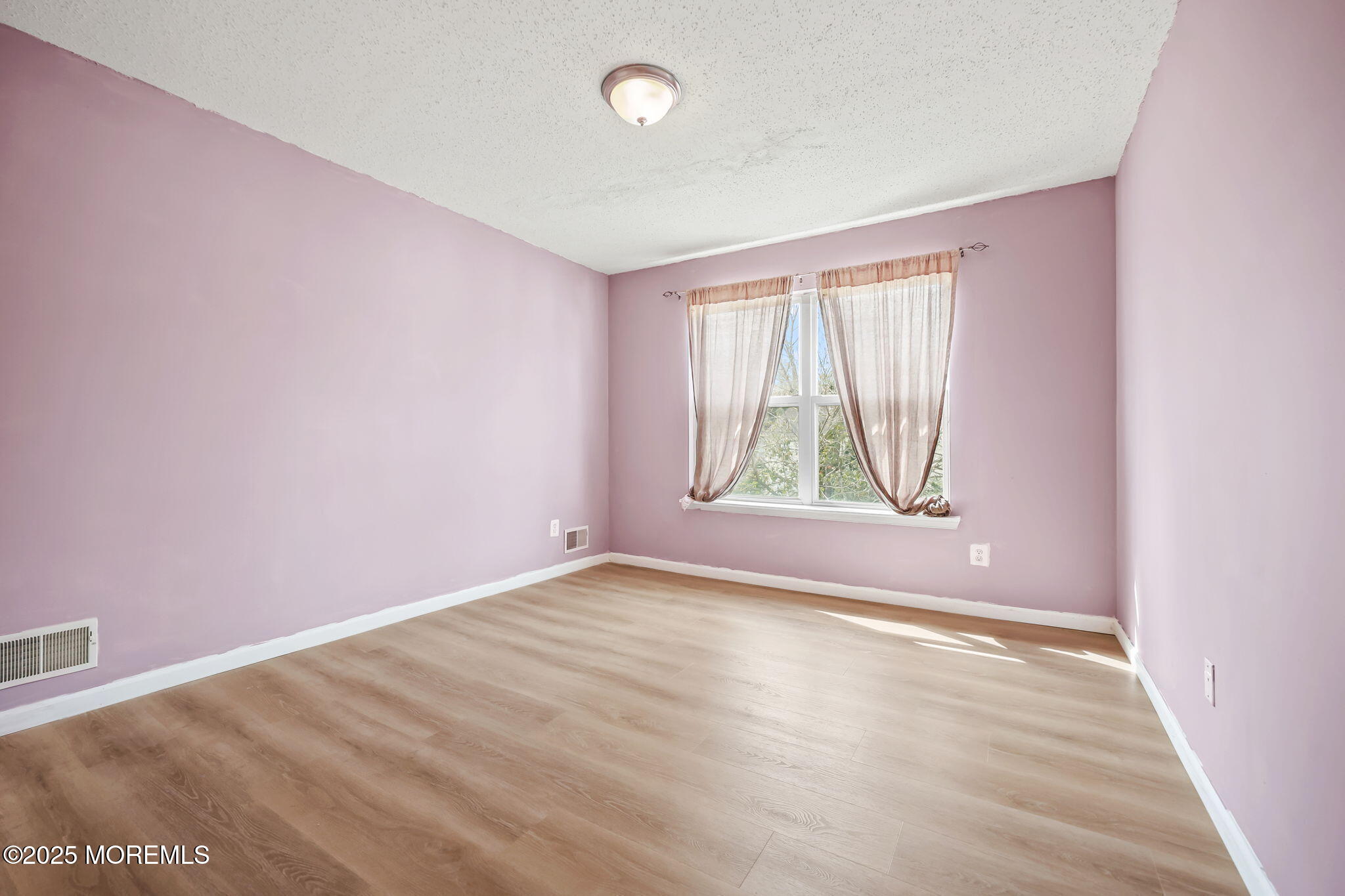 Marlboro, New Jersey, 07746, United States, 4 Bedrooms Bedrooms, ,3 BathroomsBathrooms,Residential,For Sale,1975668