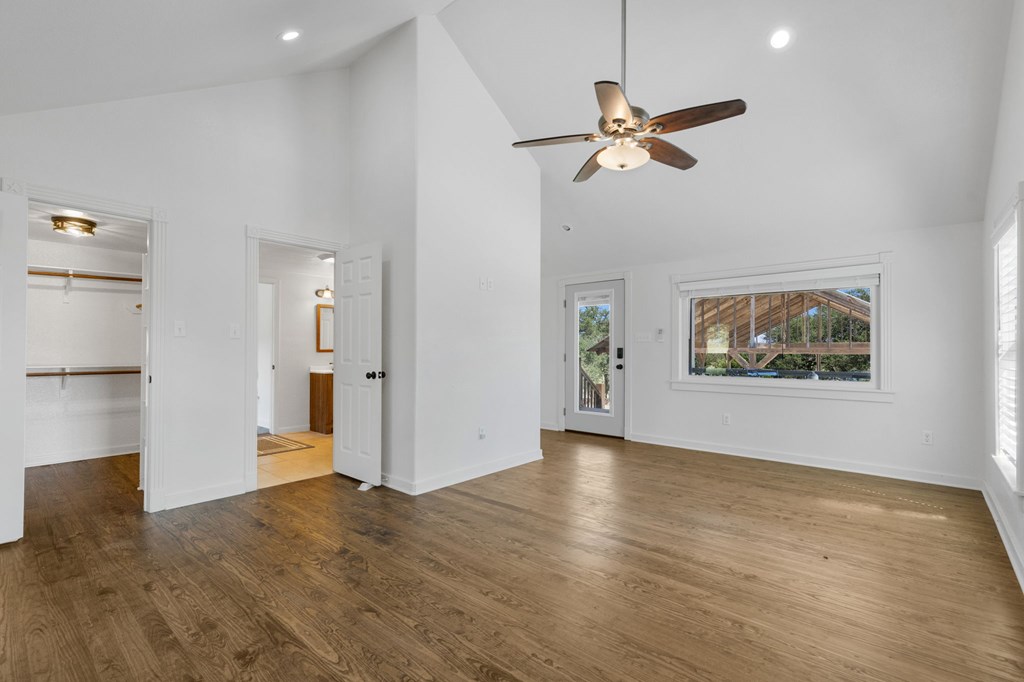 Fredericksburg, Texas, 78624, United States, 3 Bedrooms Bedrooms, ,3 BathroomsBathrooms,Residential,For Sale,1981385