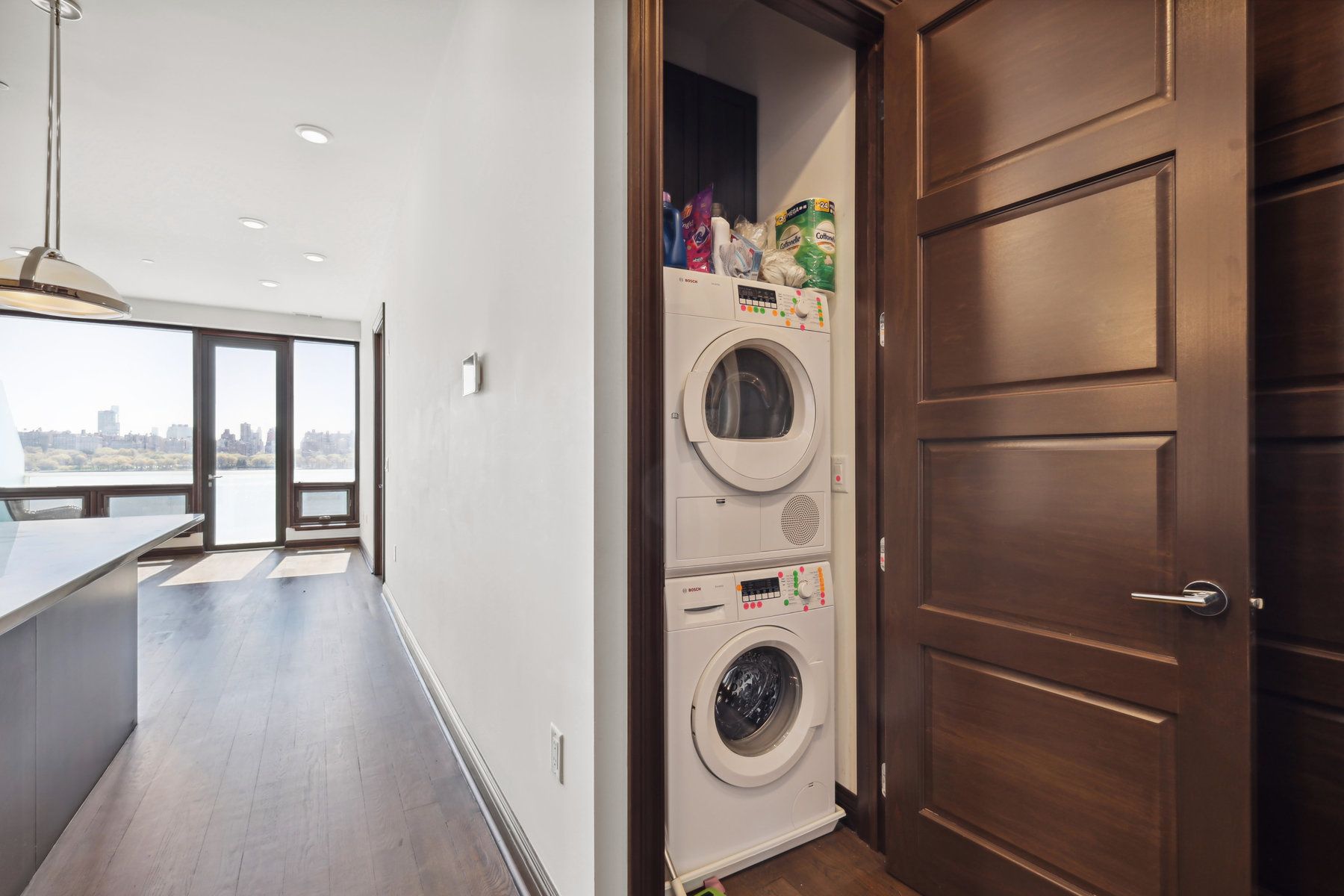  9 Somerset Lane, Edgewater, NJ, 07020 - 物件實景