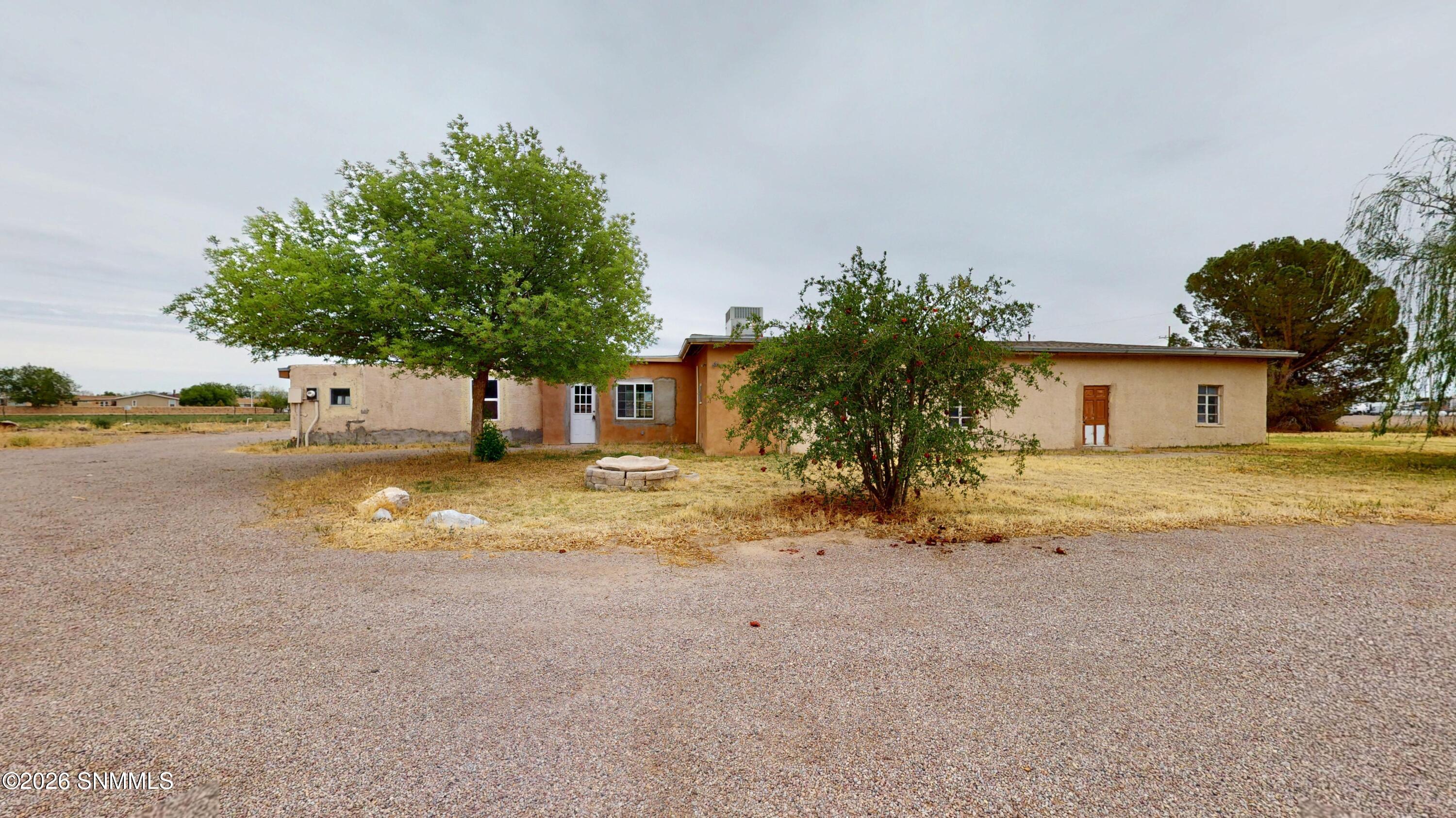 Maese Ln, Las Cruces, NM 88007 #1