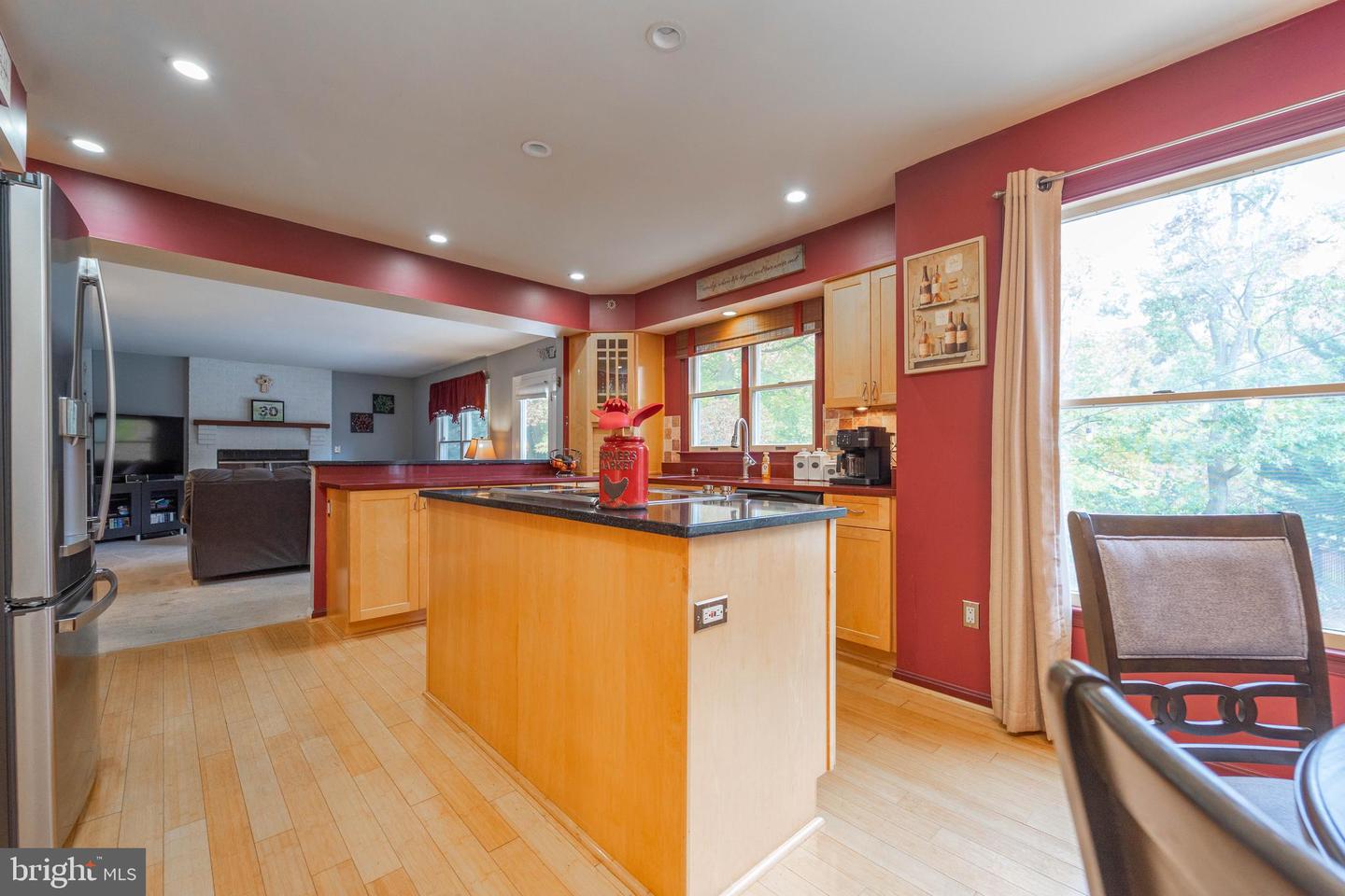 Annapolis, Maryland, 21403, United States, 4 Bedrooms Bedrooms, ,3 BathroomsBathrooms,Residential,For Sale,1988002