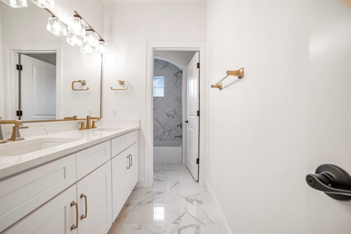 Austin, Texas, 78726, United States, 5 Bedrooms Bedrooms, ,4 BathroomsBathrooms,Residential,For Sale,1906907