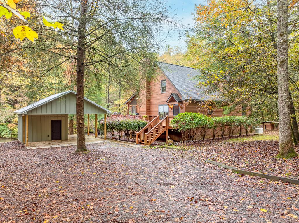 Ellijay, Georgia, 30540, United States, 3 Bedrooms Bedrooms, ,2 BathroomsBathrooms,Residential,For Sale,1972067