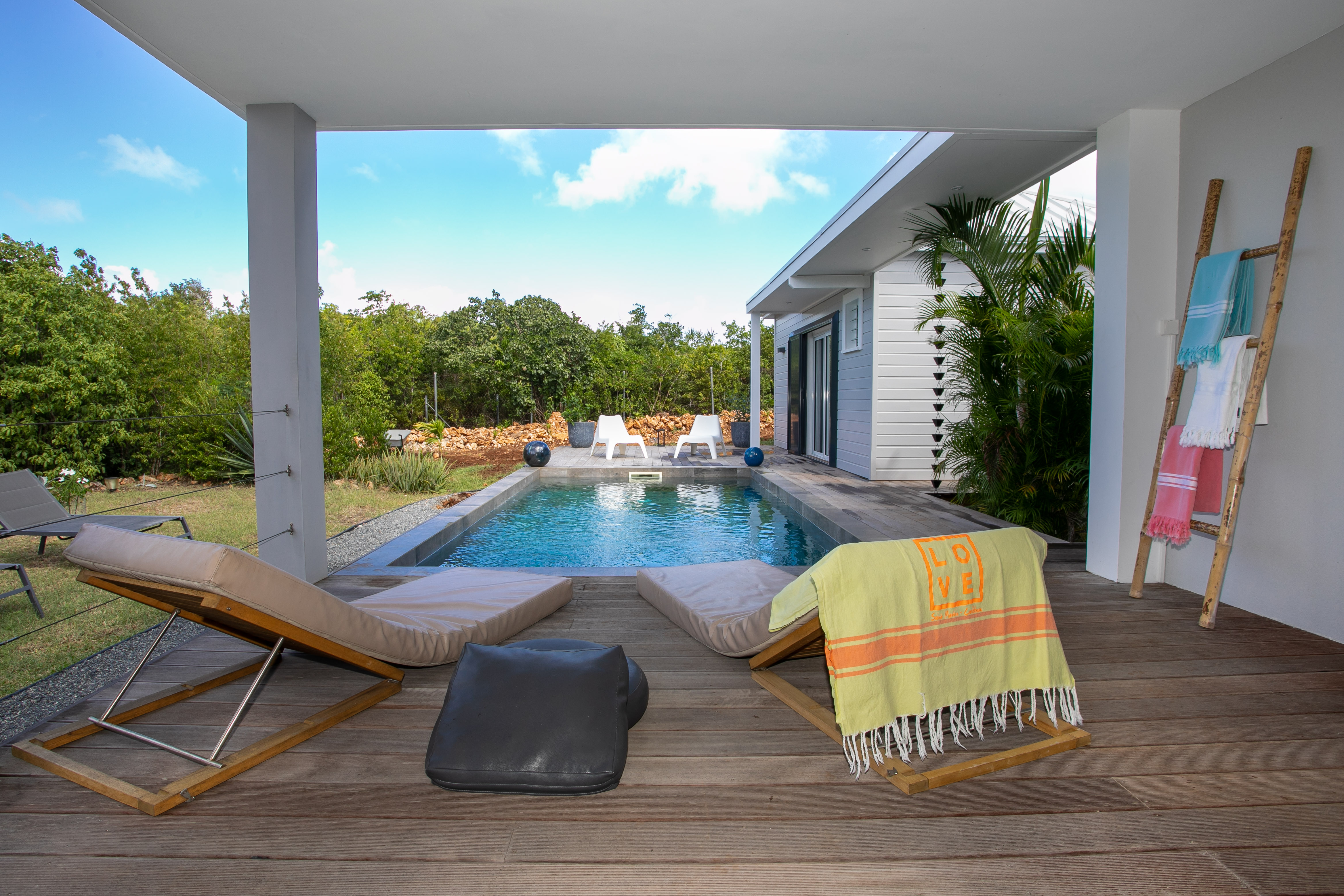  3 bedroom Villa with 2 bedroom Guesthouse - 物件實景