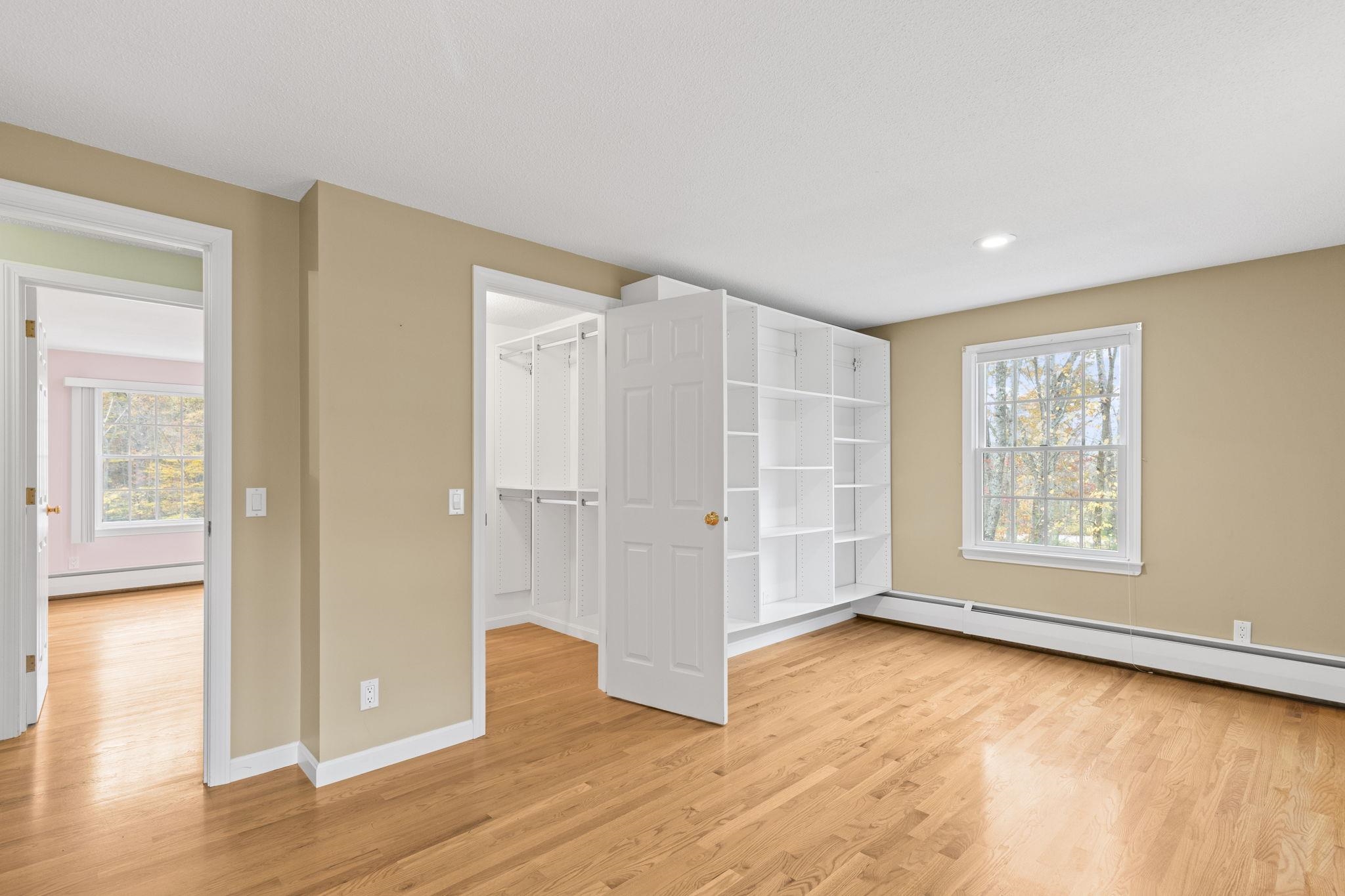 Rochester, New Hampshire, 03867, United States, 4 Bedrooms Bedrooms, ,1 BathroomBathrooms,Residential,For Sale,1985747