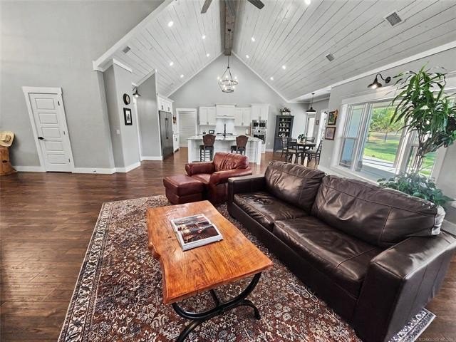 Tahlequah, Oklahoma, 74464, United States, 4 Bedrooms Bedrooms, ,4 BathroomsBathrooms,Residential,For Sale,2040103