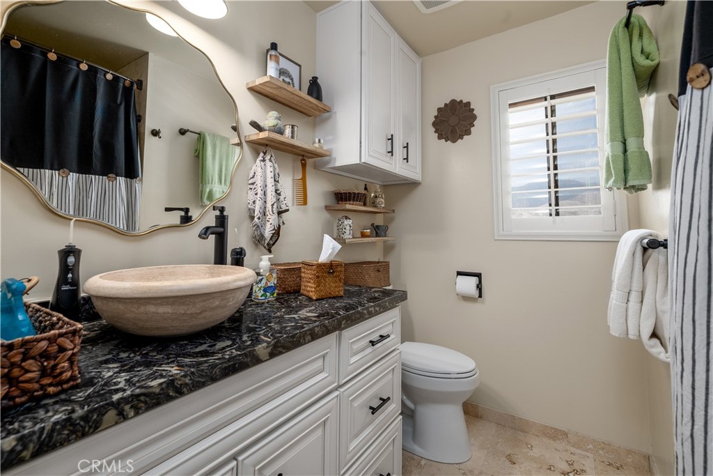 Hemet, California, 92544, United States, 4 Bedrooms Bedrooms, ,2 BathroomsBathrooms,Residential,For Sale,1875169