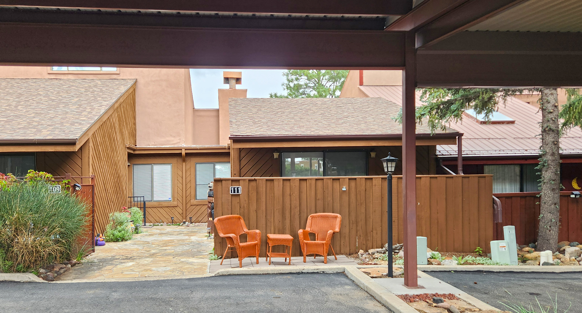 Alto, New Mexico, 88312, United States, 2 Bedrooms Bedrooms, ,2 BathroomsBathrooms,Residential,For Sale,1951526