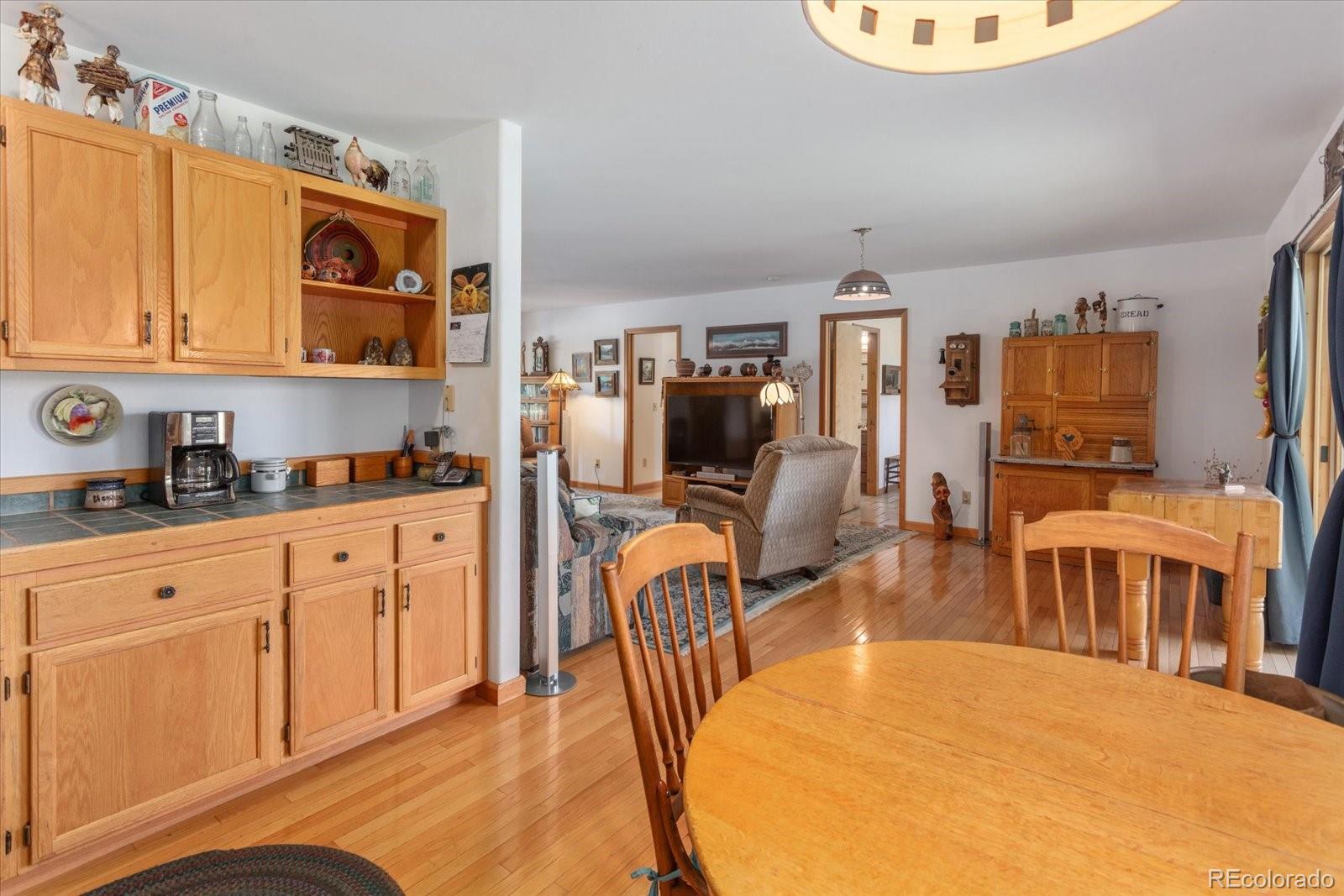 Salida, Colorado, 81201, United States, 3 Bedrooms Bedrooms, ,2 BathroomsBathrooms,Residential,For Sale,1943539