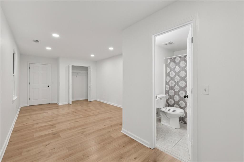 Alpharetta, Georgia, 30004, United States, 4 Bedrooms Bedrooms, ,3 BathroomsBathrooms,Residential,For Sale,1900649