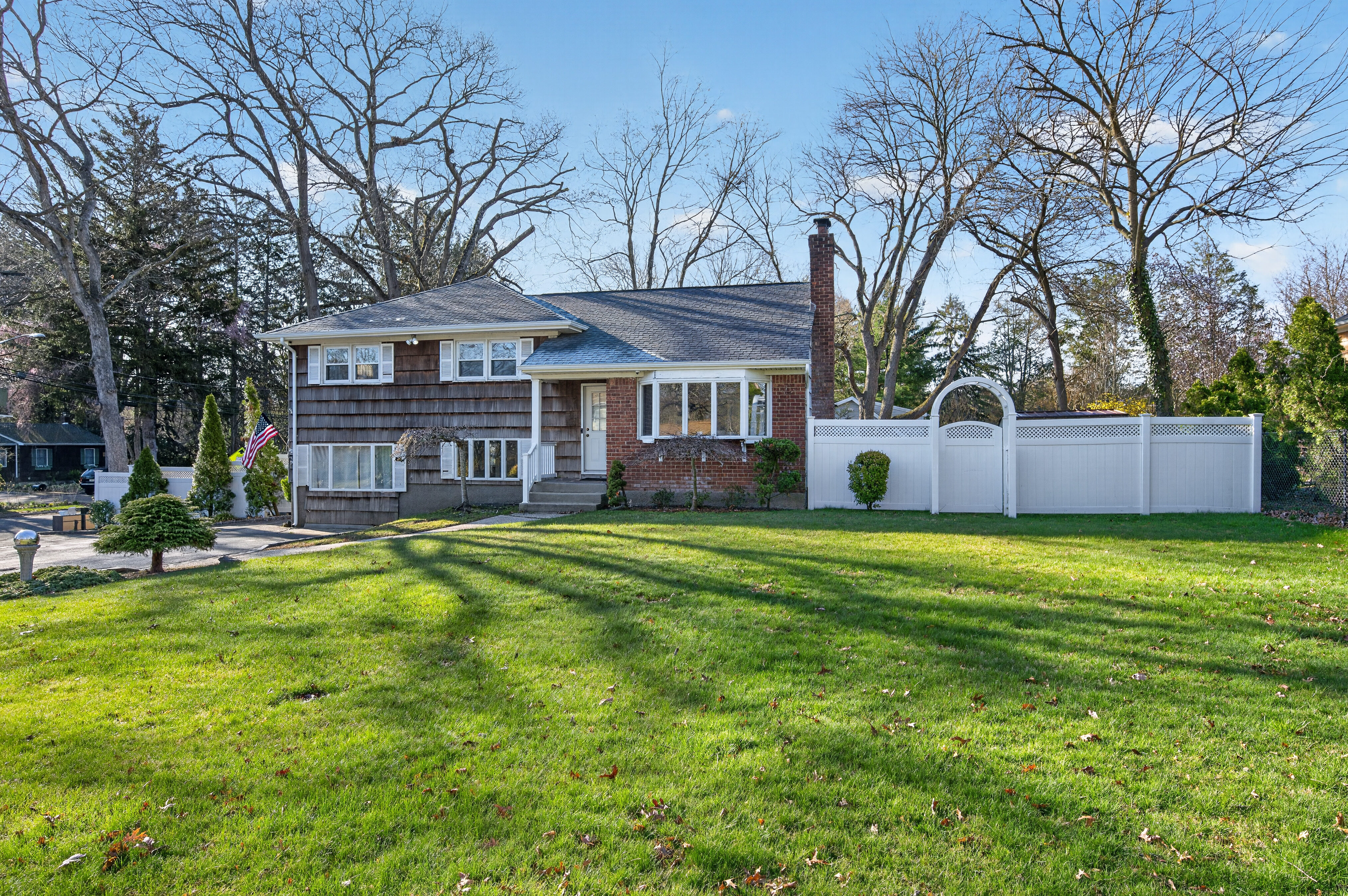  304 Maplewood Road, Huntington Station, NY 11746 - 物件實景