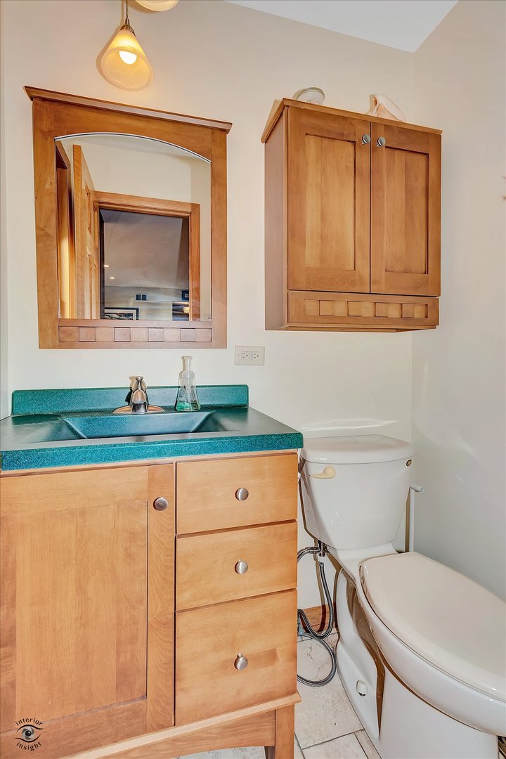 Palos Park, Illinois, 60464, United States, 4 Bedrooms Bedrooms, ,3 BathroomsBathrooms,Residential,For Sale,1875231