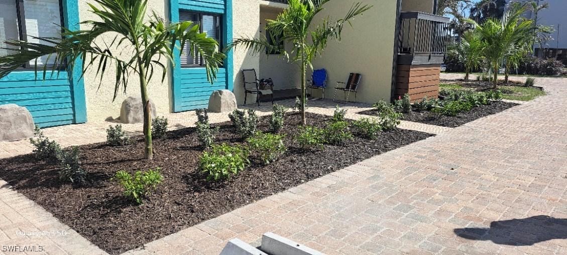 Fort Myers Beach, Florida, 33931, United States, 2 Bedrooms Bedrooms, ,2 BathroomsBathrooms,Residential,For Sale,1981838