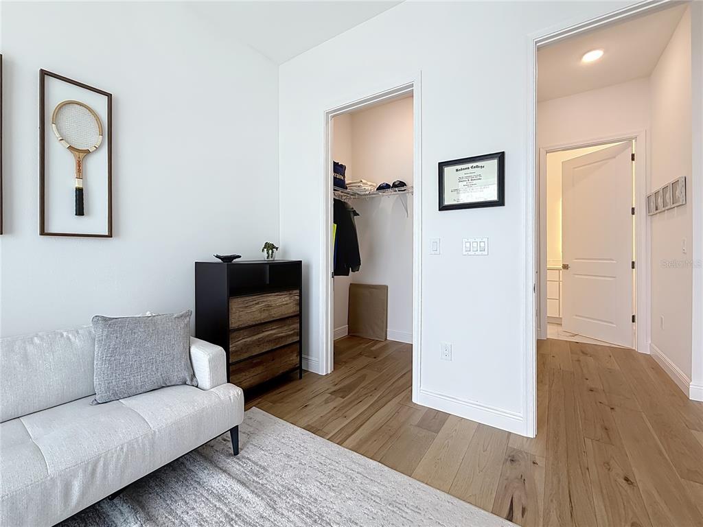 St Petersburg, Florida, 33701, United States, 2 Bedrooms Bedrooms, ,2 BathroomsBathrooms,Residential,For Sale,1889931