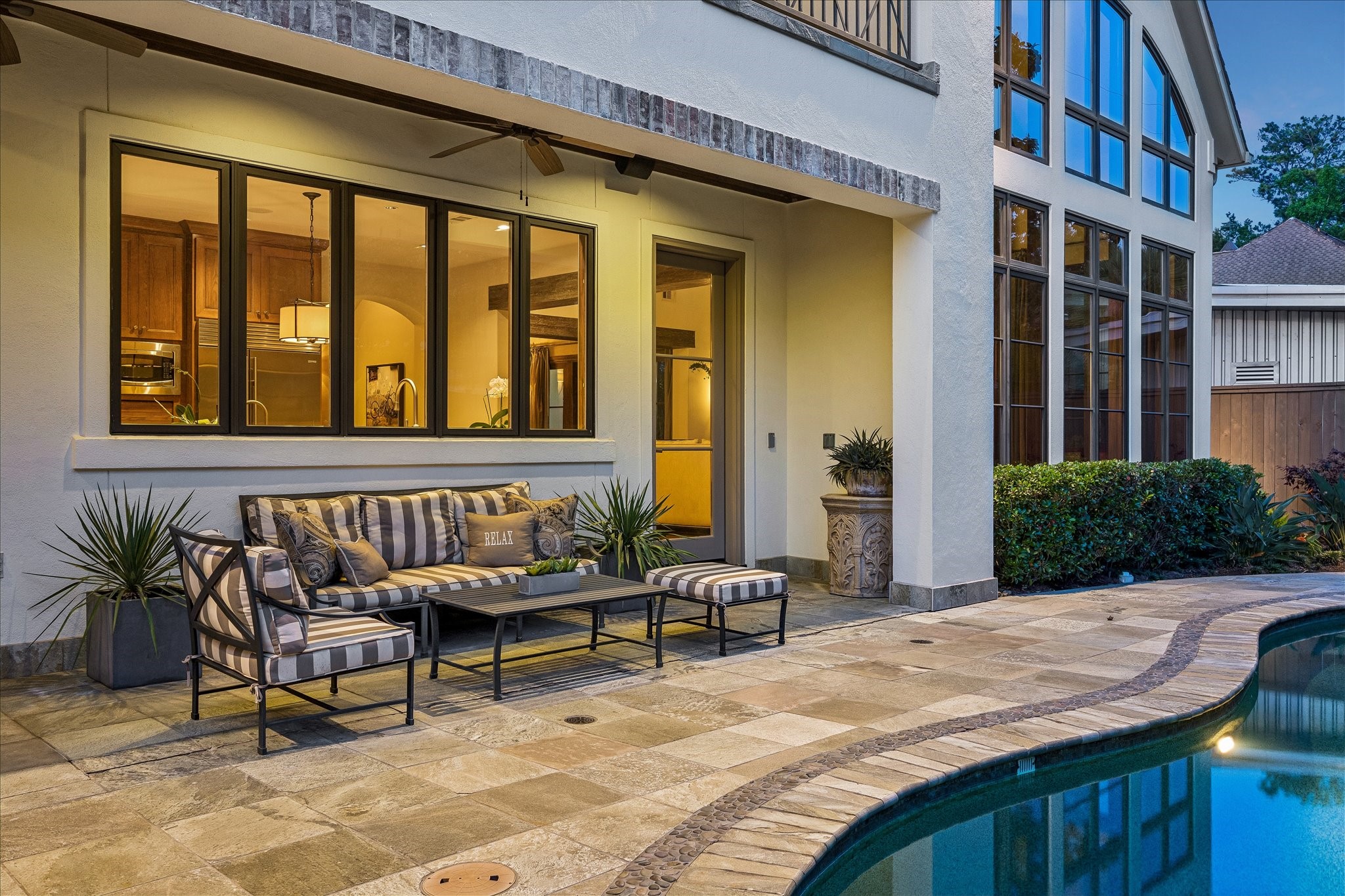  7615 Bryonwood Drive - 物件實景