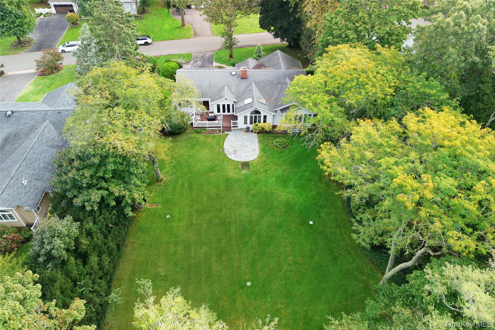  14 Maplewood Lane, East Hills, NY, 11576 - 物件實景