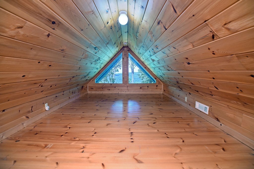 Morganton, Georgia, 30560, United States, 3 Bedrooms Bedrooms, ,3 BathroomsBathrooms,Residential,For Sale,2001916