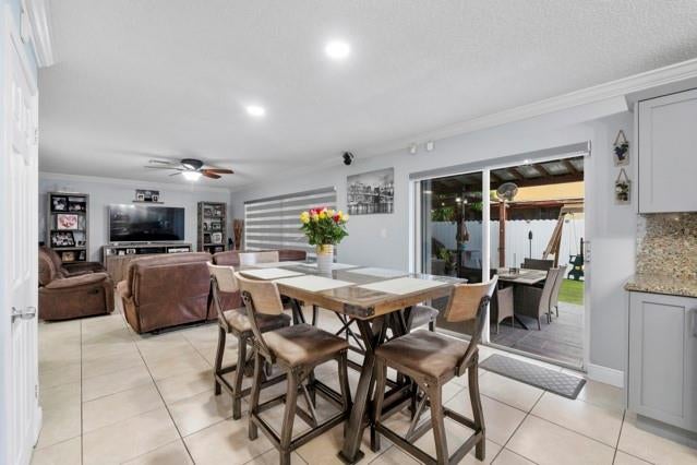 Hialeah, Florida, 33015, United States, 5 Bedrooms Bedrooms, ,3 BathroomsBathrooms,Residential,For Sale,1977900