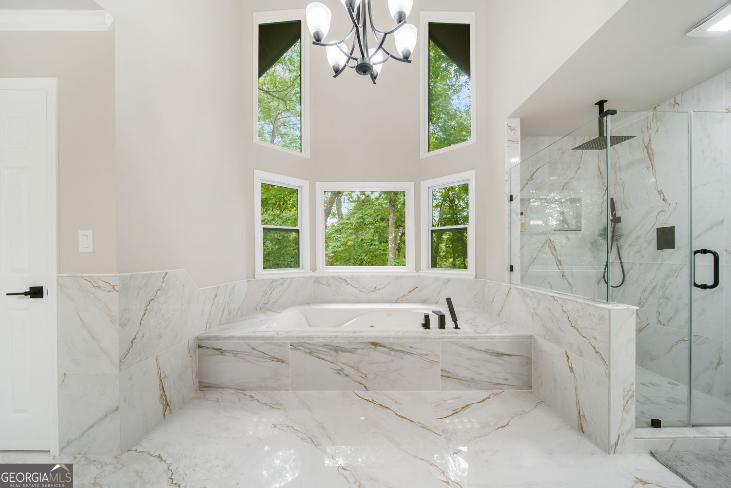 Atlanta, Georgia, 30350, United States, 8 Bedrooms Bedrooms, ,6 BathroomsBathrooms,Residential,For Sale,1992514