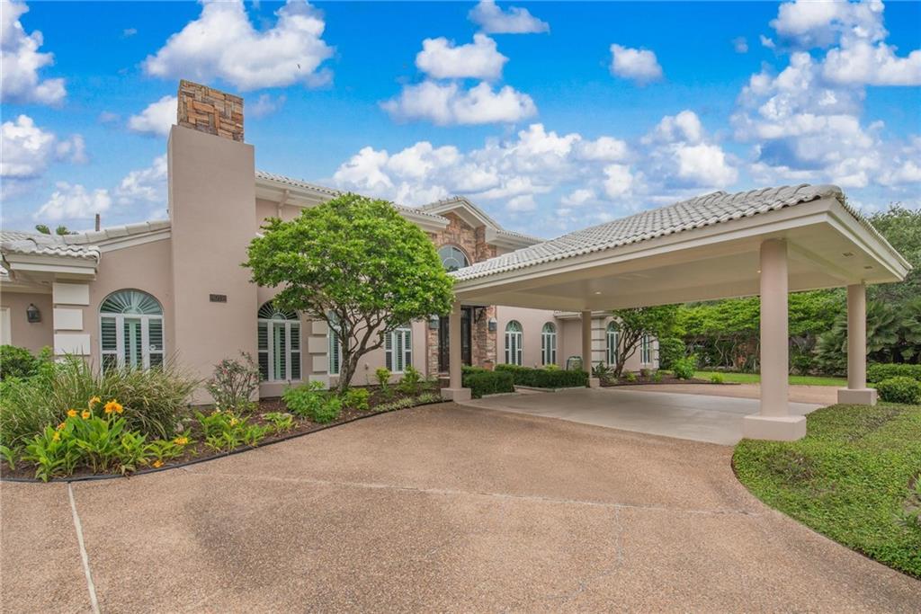 Corpus Christi, Texas, 78414, United States, 4 Bedrooms Bedrooms, ,5 BathroomsBathrooms,Residential,For Sale,1848351