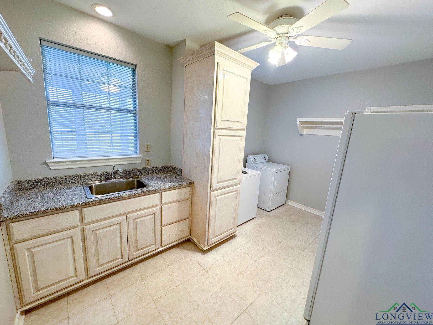 Bivins, Texas, 75555, United States, 3 Bedrooms Bedrooms, ,3 BathroomsBathrooms,Residential,For Sale,1873299