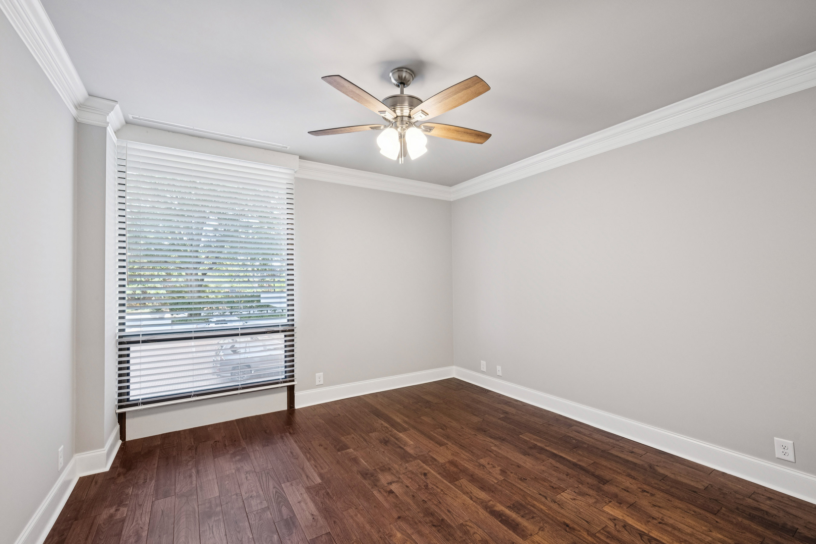  Expansive Double Unit in One of Buckhead