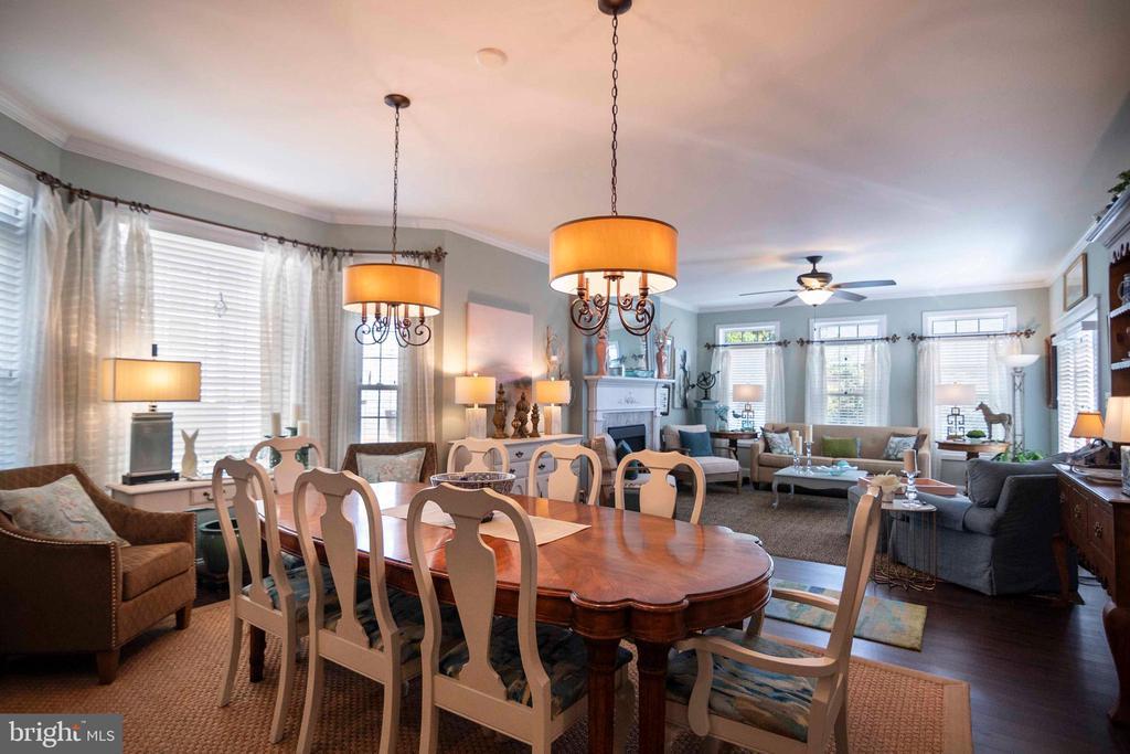 Shepherdstown, West Virginia, 25443, United States, 3 Bedrooms Bedrooms, ,3 BathroomsBathrooms,Residential,For Sale,1951185