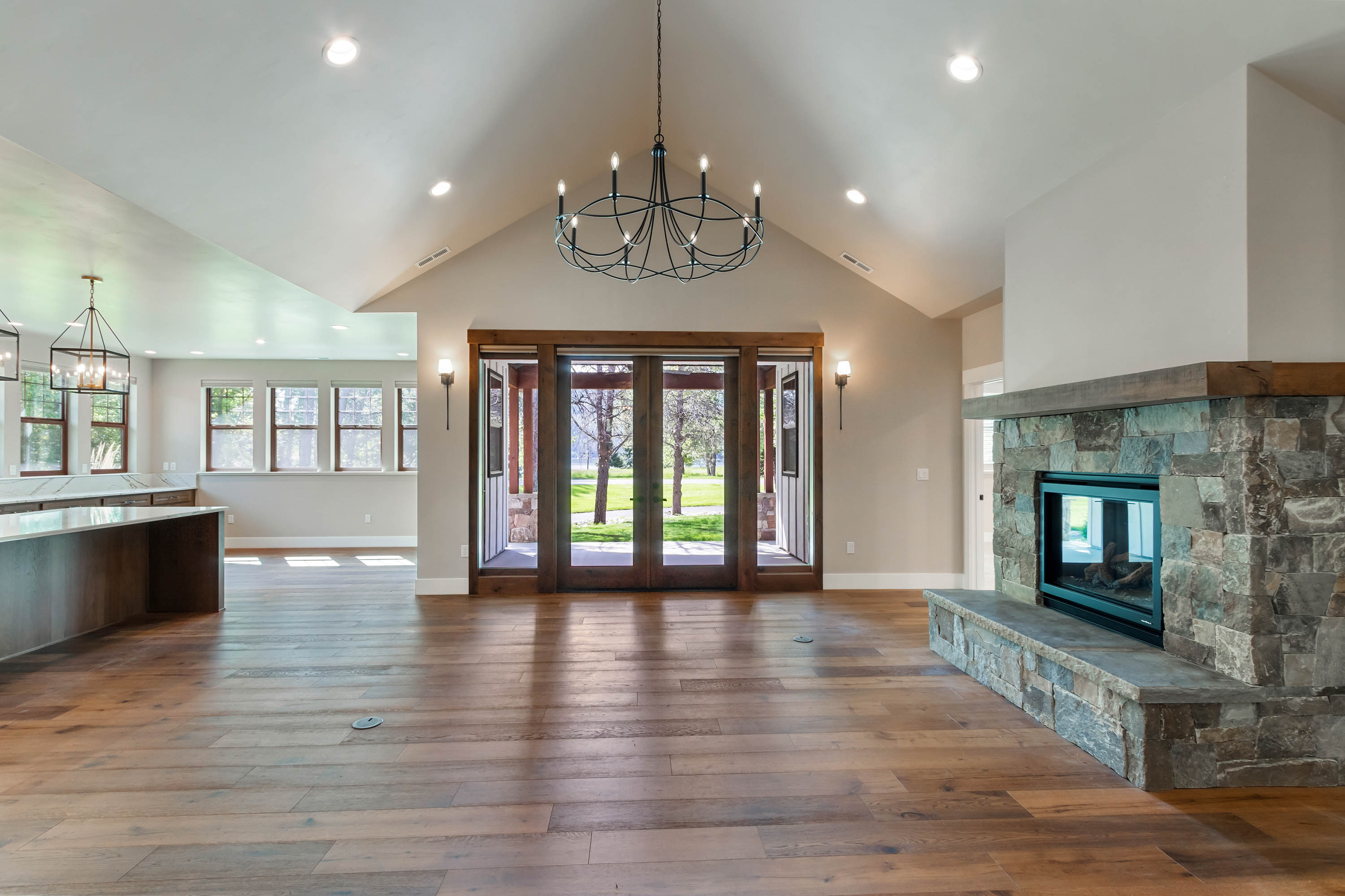 Dover, Idaho, 83825, United States, 3 Bedrooms Bedrooms, ,2 BathroomsBathrooms,Residential,For Sale,2032287