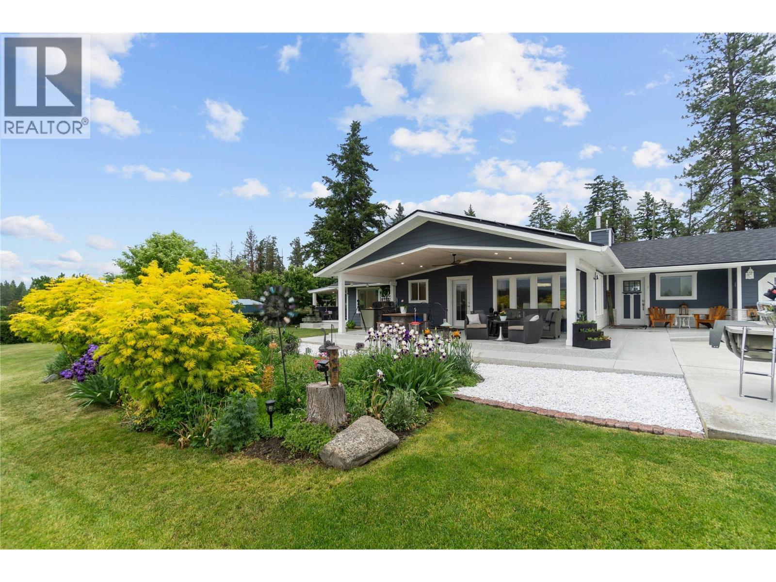 ARMSTRONG, British Columbia, V4Y 0V5, CA, 3 Bedrooms Bedrooms, ,2 BathroomsBathrooms,Residential,For Sale,1947955