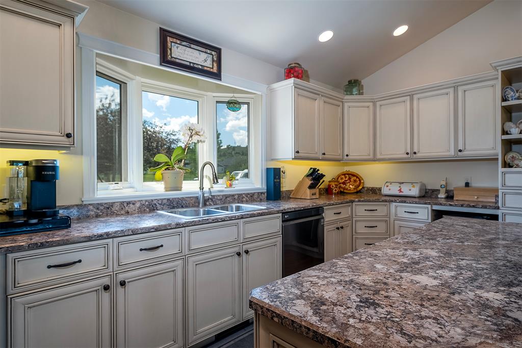 Polson, Montana, 59860, United States, 3 Bedrooms Bedrooms, ,1 BathroomBathrooms,Residential,For Sale,1976737